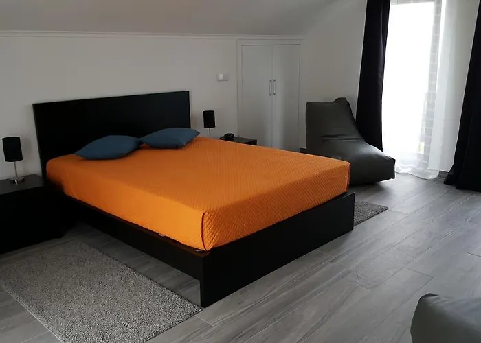 Casavo São Roque do Pico